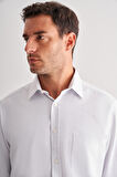Beyaz Sert Yaka Uzun Kol Cepli Comfort Fit Classic Gömlek 1004255164
