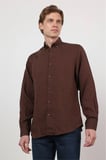 Kahverengi Düğmeli Yaka Uzun Kol Cepsiz Slim Fit Gömlek 1004260165