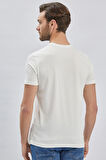 Açık Krem Baskılı Bez Ayağı Bisiklet Yaka %100 Pamuk Casual Slim Fit Dar Kesim Tişört 1011240167