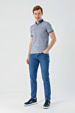 İndigo Mavi Desenli Jakarlı Düğmeli Yaka Cepli Casual Slim Fit Dar Kesim Tişört 1011240174
