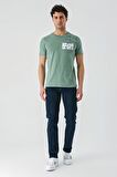 Koyu Vizon Baskılı Bez Ayağı Bisiklet Yaka Cepli %100 Pamuk Slim Fit Dar Kesim Tişört 1011240180