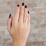 Zirkon Taşlı Geometrik Tasarım 925 Ayar Gümüş Kadın Yüzük