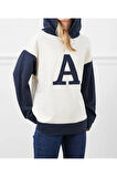 Kadın Baskılı Kapüşonlu Oversize Üç İplik Sweatshirt