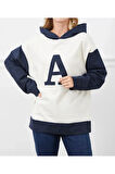 Kadın Baskılı Kapüşonlu Oversize Üç İplik Sweatshirt