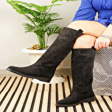 Günlük Kadın Diz Altı Çizme Alçak Topuklu Tırtıklı Tabanlı Oval Burun Kürklü Astarlı Sade Rahat 1050