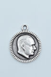 Atatürk Madalyon Gümüş Kaplama Kolye Ucu