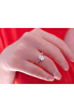 Oval Beyaz Topaz Taşlı Esila Yüzük 0602r0051