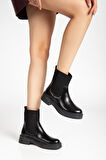 Kadın Kalın Taban Siyah Elastik Yan Bantlı Günlük Bot 