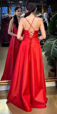 Kırmızı Degaje Yaka İp Askılı  Sırt Dekolteli Kloş Etekli  Saten Uzun Abiye Elbise 11104-03