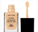 Wet N Wild Photo Focus Foundation Dewy Lumineux Fondöten Soft Beige