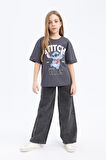 DeFacto Kız Çocuk Disney Lilo & Stitch Oversize Geniş Kalıp Bisiklet Yaka Kısa Kollu Tişört E0481A825SPAR148