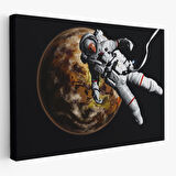 Harita Sepeti Gezegenin Arka Planındaki Astronot Kanvas Duvar Tablosu-1182