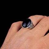 925 AYAR GÜMÜŞ ONİX TAŞLI KARTAL MOTİFLİ ERKEK YÜZÜK