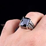 ZİRKON TAŞLI ÖRGÜ MODEL 925 AYAR GÜMÜŞ ERKEK YÜZÜK