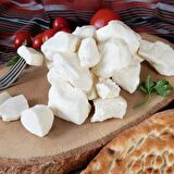 Antep Peyniri ( Keçi ) Az Tuzlu Salamura 5 Kg (2x2,5 Kg)