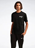 Reebok LC 7037 RI BRAND PROUD GFX SS TEE Siyah Yuvarlak Yaka Regular Fit Baskılı Erkek T-Shirt