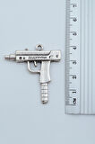 Uzi Gümüş Kaplama Kolye Ucu