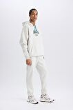 DeFactoFit NBA Milwaukee Bucks Kalın Jogger Eşofman Altı Standart Fit Beli Bağcıklı Cepli D6701AX25SPGR421