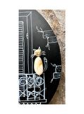 özel tasarım el yapımı pebble art kedili siyah yuvarlak tablo