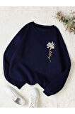 Kadın Lacivert Papatya Baskılı Bisiklet Yaka Sweatshirt