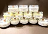 Dekoratif Cam Kavanozda El Yapımı Aromaterapi Hanımeli Kokulu Soya Mumu %100 Soya Wax 230 Gr
