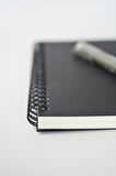 Kareli Spiralli Defter, A5 Boyut (15x21 cm), 60 Yaprak, 90gr. Ivory, Siyah Kapak