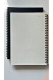 B5 Kareli Spiralli Defter, B5 Boyut (182mm x 257mm), 100 Yaprak, 90gr. Ivory, Siyah Kapak