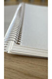 A4 Çizgisiz Spiralli Defter, A4 Boyut (21cm x 29.7cm), 60 Yaprak, 90gr. Ivory, Şeffa PVC Kapak