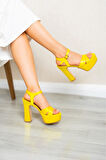 Luned Sarı Saten Platform Topuklu Kadın Ayakkabı