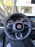 Fiat Egea Araca Özel Direksiyon Kılıfı (Nokta Karbon Kırmızı Dikiş)