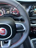 Fiat Egea Araca Özel Direksiyon Kılıfı (Nokta Karbon Kırmızı Dikiş)