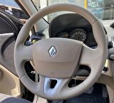 Renault Fluence Tuşsuz Araca Özel Direksiyon Kılıfı (Airbeg Rengiyle Aynı Renktedir)