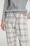Kadın Gri Uzun Kollu Alt Kısmı Ekose Desenli Pijama Takımı
