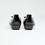 Hakiki Deri Aksesuarlı Kadın Babet