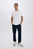 DeFactoFit Sporcu Jogger Eşofman Altı Slim Fit Dar Kesim Standart Paça Cepli Beli Lastikli D1956AX24AUNV146