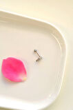 U Harfi Piercing Gümüş Renkli Harf Piercing U