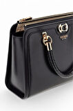 Guess Orlina Siyah Kadın Omuz Çantası HWVG9531060