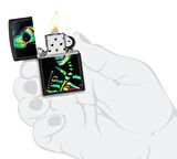 Zippo 218 Glowing Skull Design Çakmak