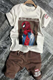Erkek Çocuk Örümcek Adam Karakter ve Yazı Baskılı T-shirt İp Detaylı Kahverengi Şortlu Takım