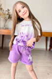 Kız Çocuk Üzeri Digital At ve Yazı Baskılı Lila Şortlu Takım