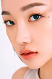 Suya Dayanıklı, İnce Uçlu Eyeliner Clio Sharp So Simple Waterproof Pen Liner (02 Brown)