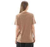 10025458-230 Converse Go-To Star Chevron Logo Standard-Fıt T-Shırt T-Shirt Kahve