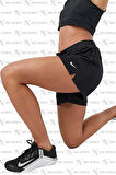 Nike Dri-Fit Attack Standart Kesim Siyah Kadın Spor Şort