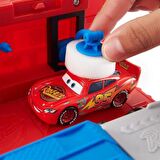 Cars Dönüştürülebilir Mack Oyun Seti