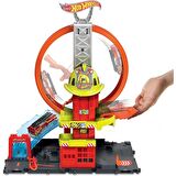 Hot Wheels Çember Pistli Iftaiye Istasyonu HKX41 Lisanslı Ürün