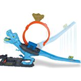 Hot Wheels Dinozor ile Mücadele Oyun Seti HKX42 Lisanslı Ürün