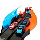 Cars Karanlıkta Parlayan Yarışçılar Pist Seti - HPD80