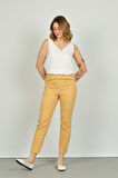 FA Pantolon Kadın Bilek Boy Önden Çizgi Dikişli Dar Kalıp Pantolon 6000 Sarı