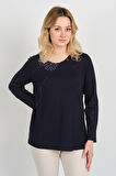 Detay Triko Kadın Yaka Detaylı Boncuk İşlemeli Yandan Yırtmaçlı Anne Bluz 5725 Lacivert