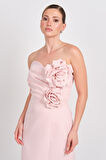 Balen Kadın Straplez Krep Kumaş Gül Detaylı Midi Abiye Elbise 5103 Pudra